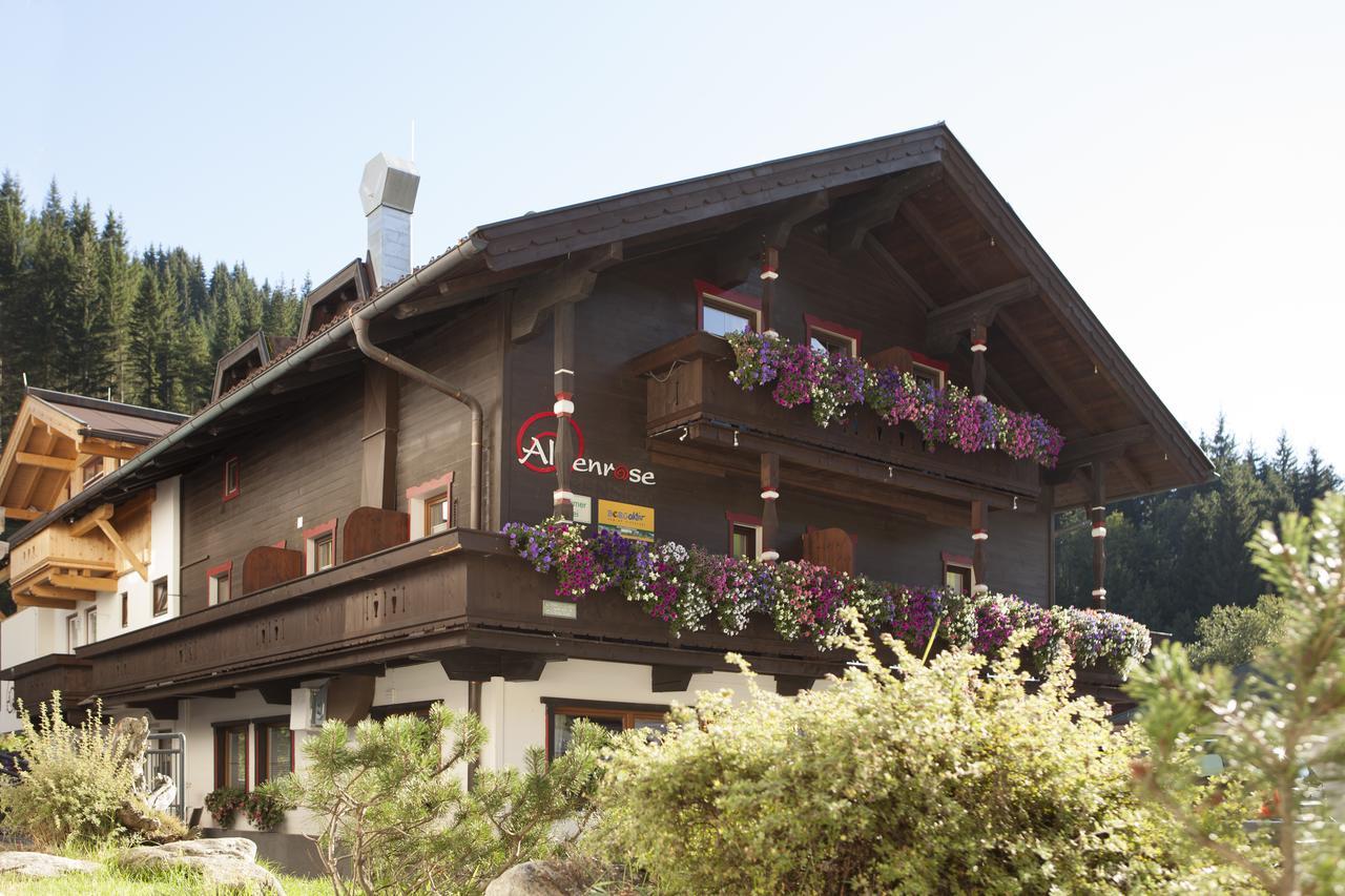 Alpenrose Hotel-Garni 겔로스 외부 사진
